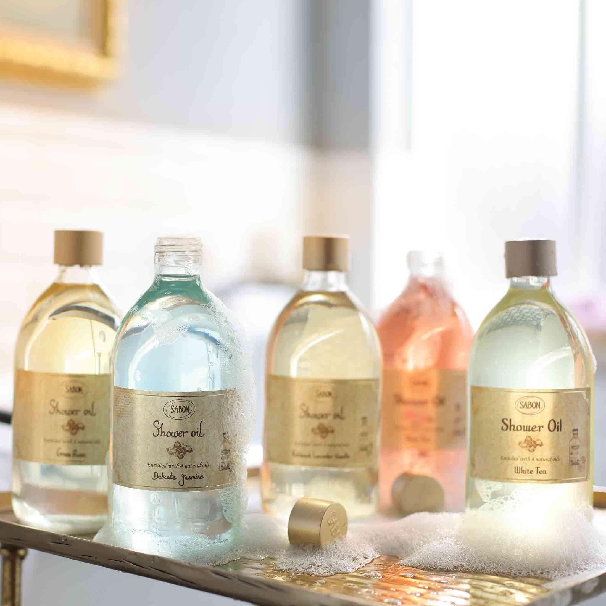 Shower Oil Rose Tea 10.5 oz (300mL) 3 Shower Oil Rose Tea 10.5 oz (300mL)